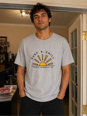 Surf & Chill Graphic Crewneck T-Shirt - Grey